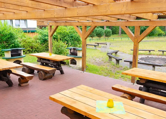 Waldhaus Am Gruppenhaus אכסניה *