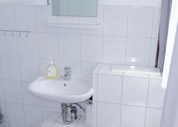 אכסניה Waldhaus Am Gruppenhaus *