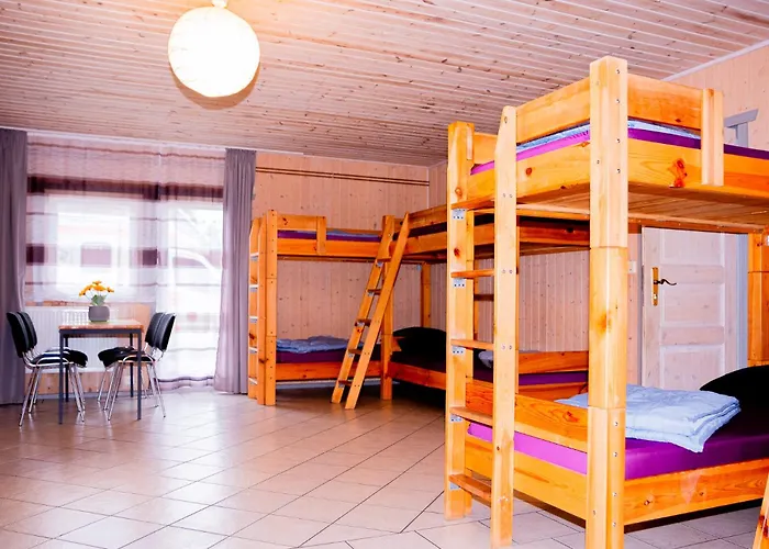 Waldhaus Am Gruppenhaus אכסניה מירו